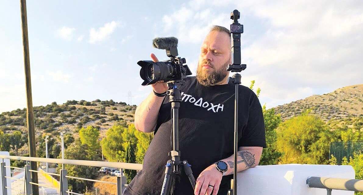 Ο… Batman κάνει γκρο πλαν στους ήρωες ΑμεΑ